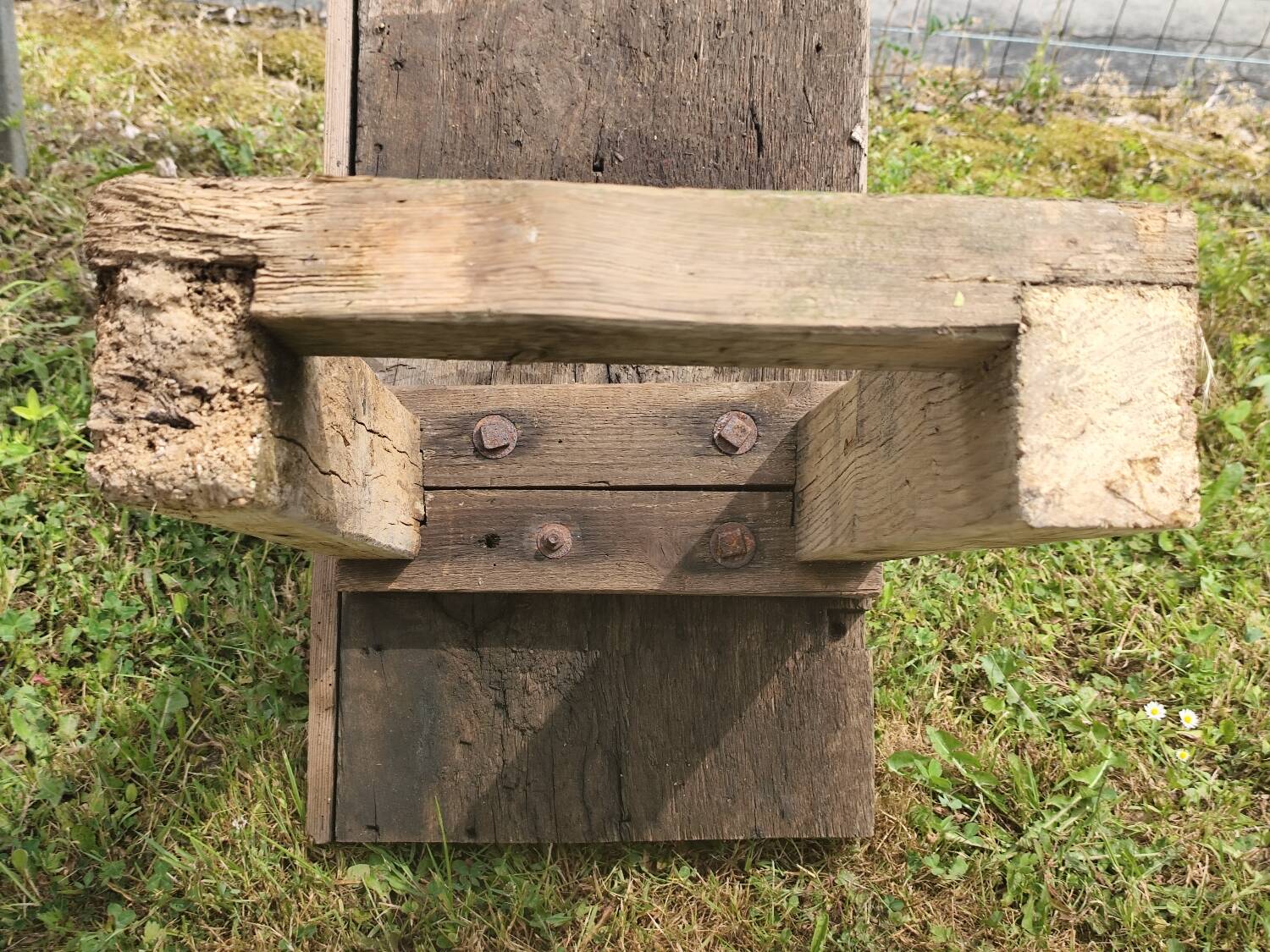 Old small 160 cm carpenter's workbench in solid oak