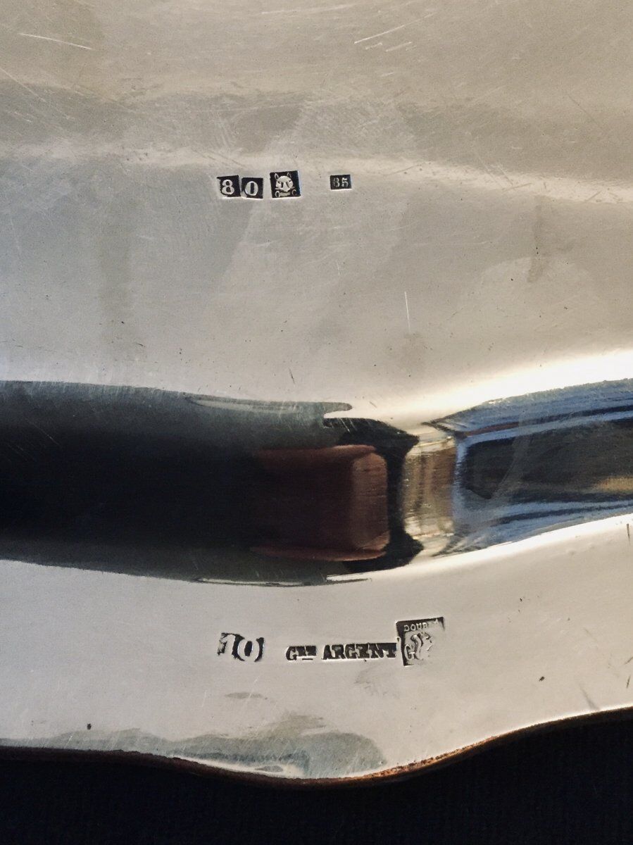 Lined metal service tray