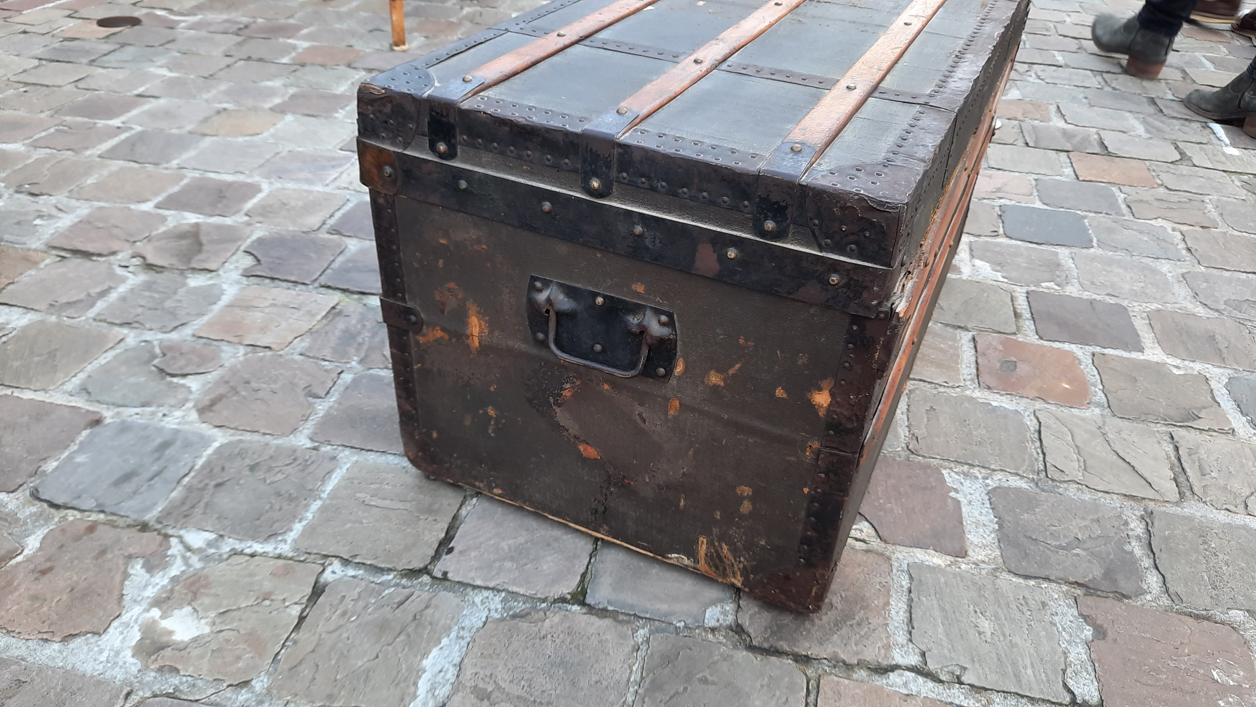 Travel malle of the 30s