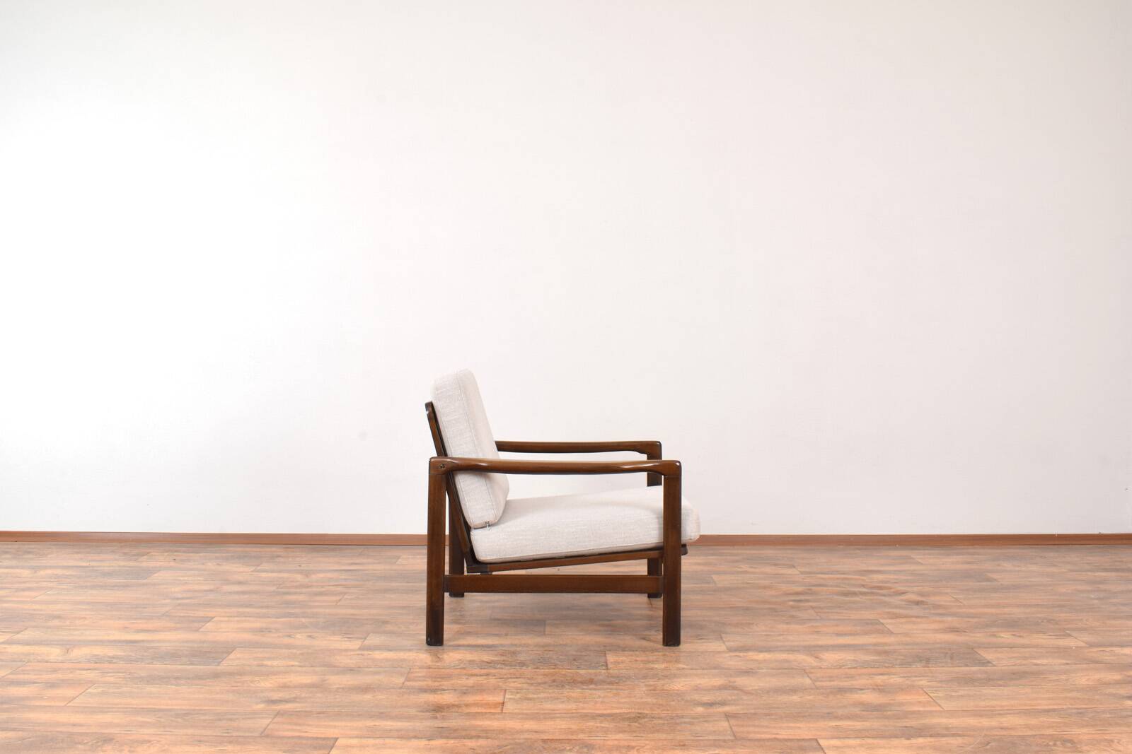 Mid-Century Lounge Chairs by Z. Bączyk, 1960s, Set of 2