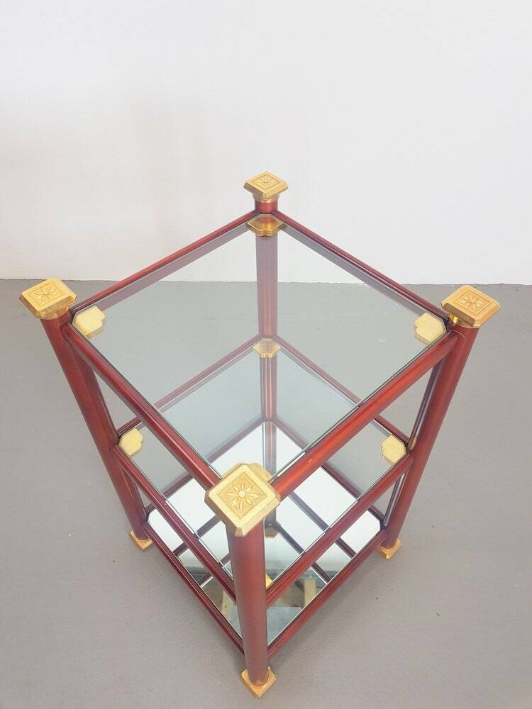 Table d'appoint Régence en laiton et verre miroir, années 1970