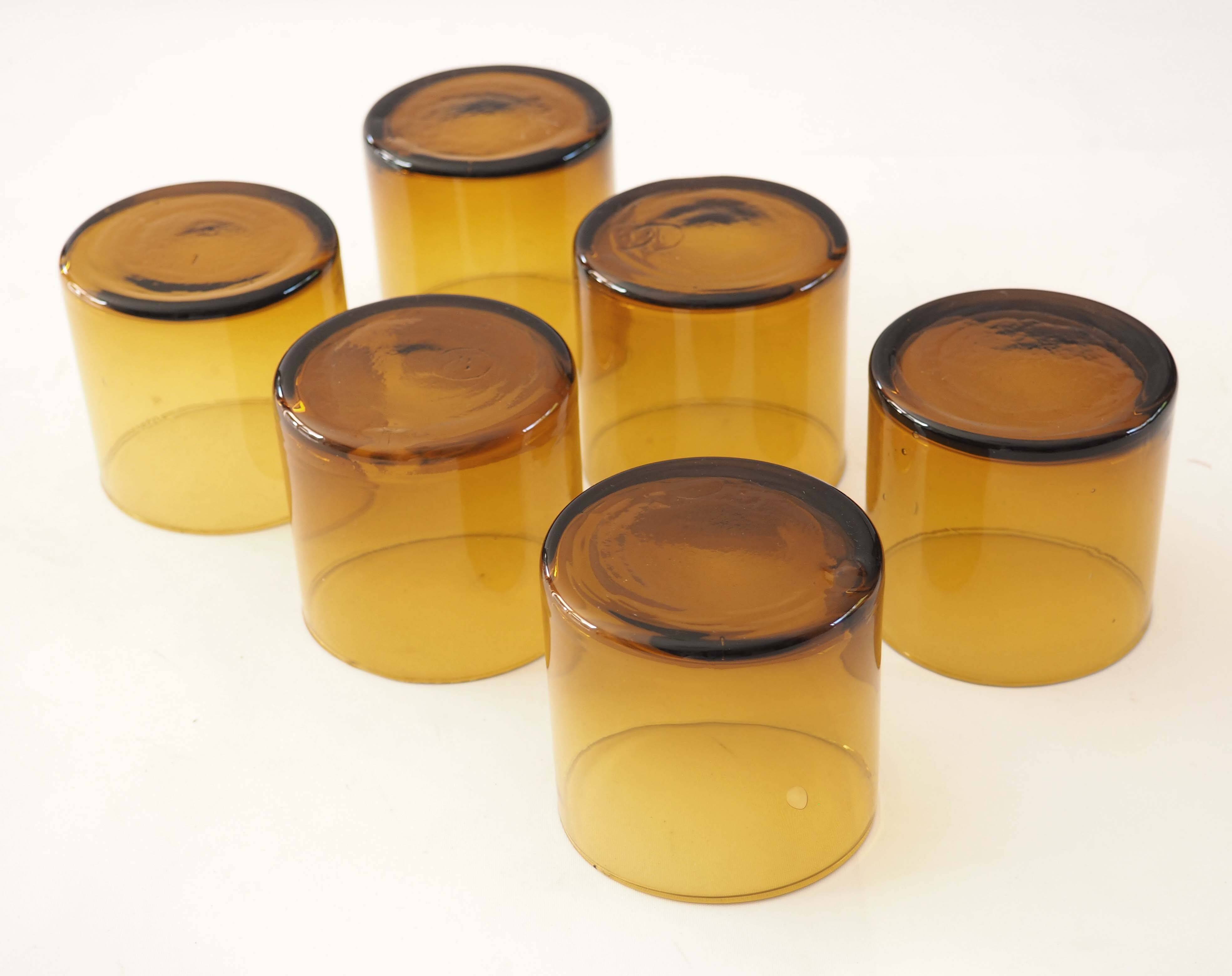 6 amber glasses