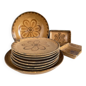 Service assiettes et plat en grès longchamp