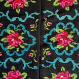 Romanian carpet with roses handmade in wool 177x154cm
