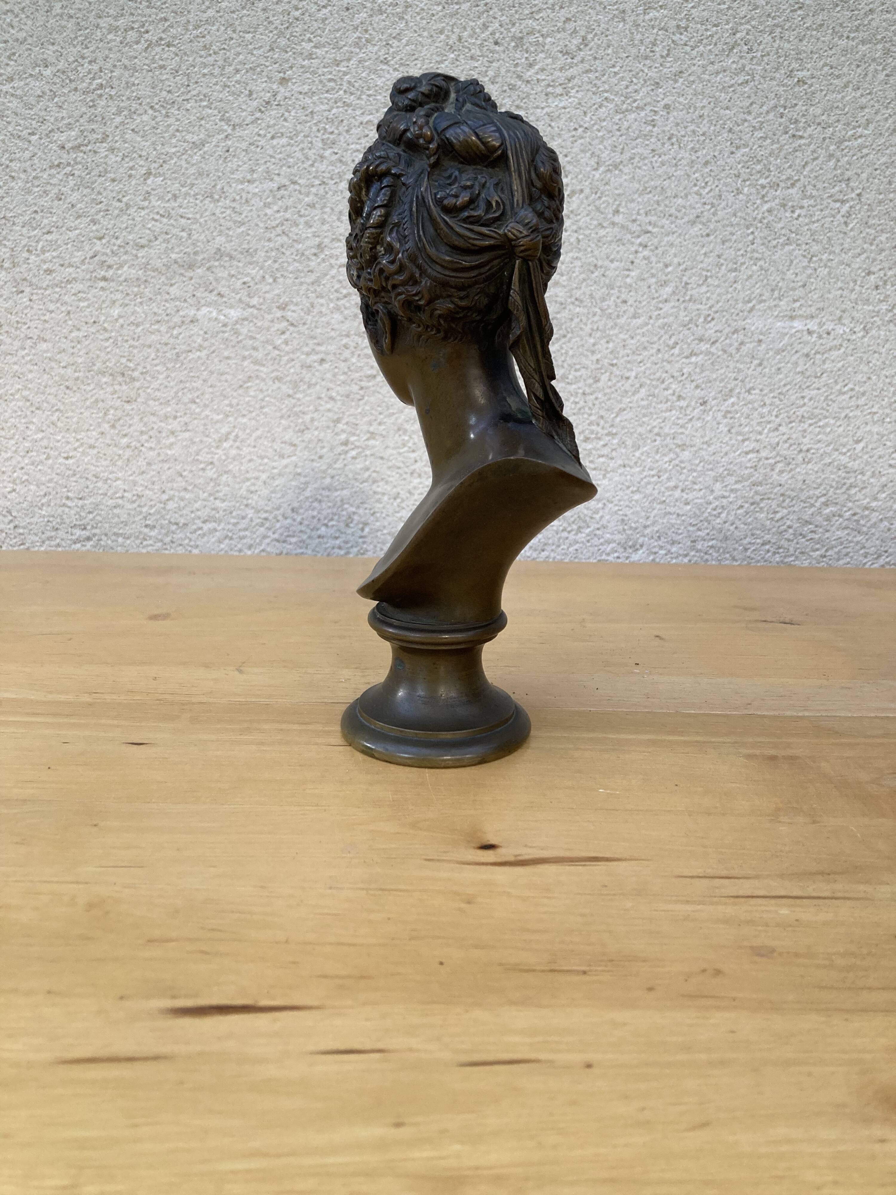 Buste de femme
