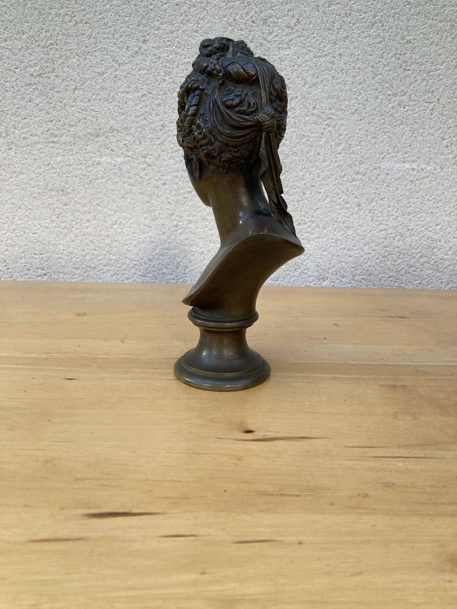 Bust of a woman
