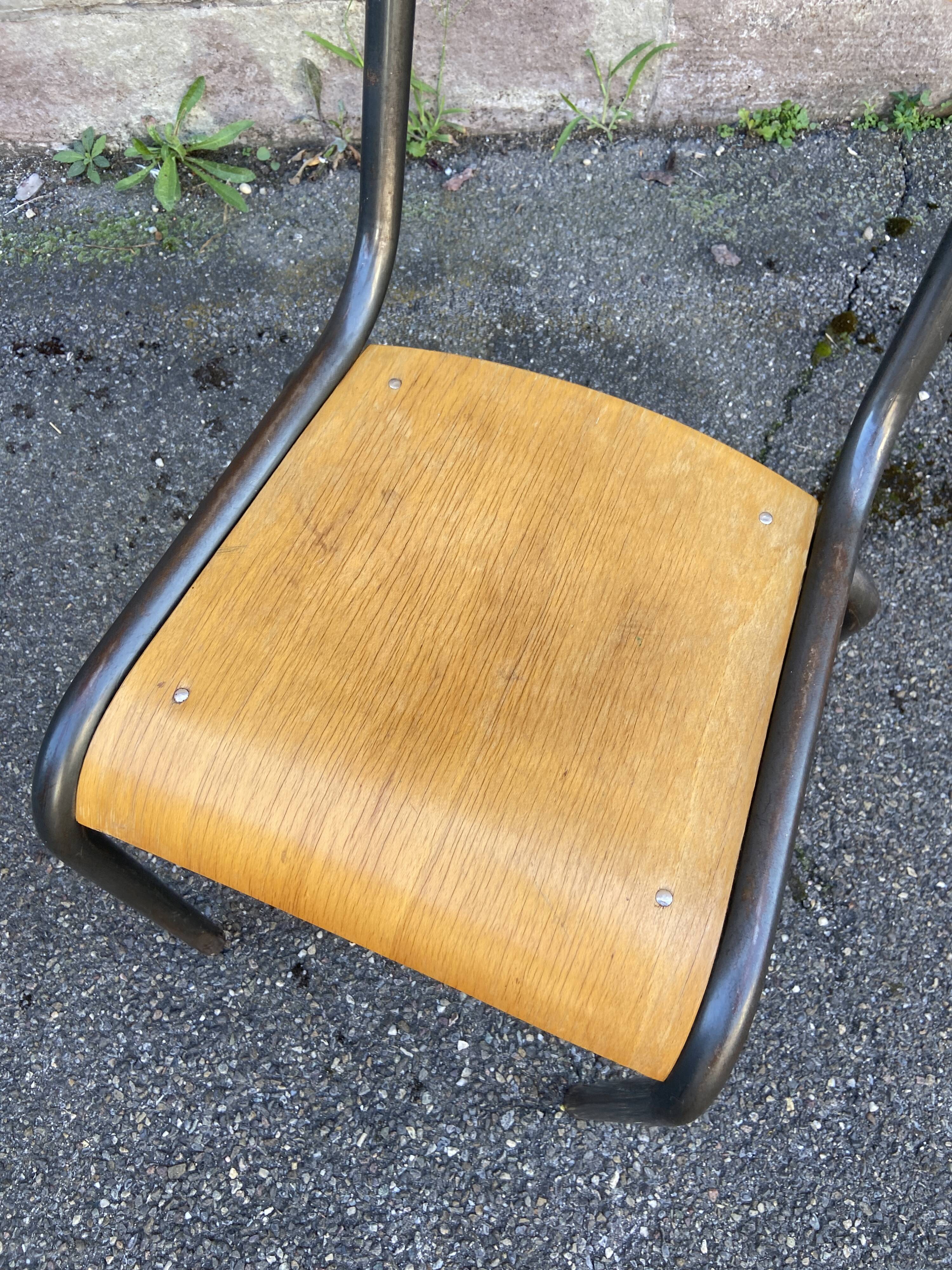 Lot de 6 chaises industrielles école vintage collectivités mullca delagrave tube & bois