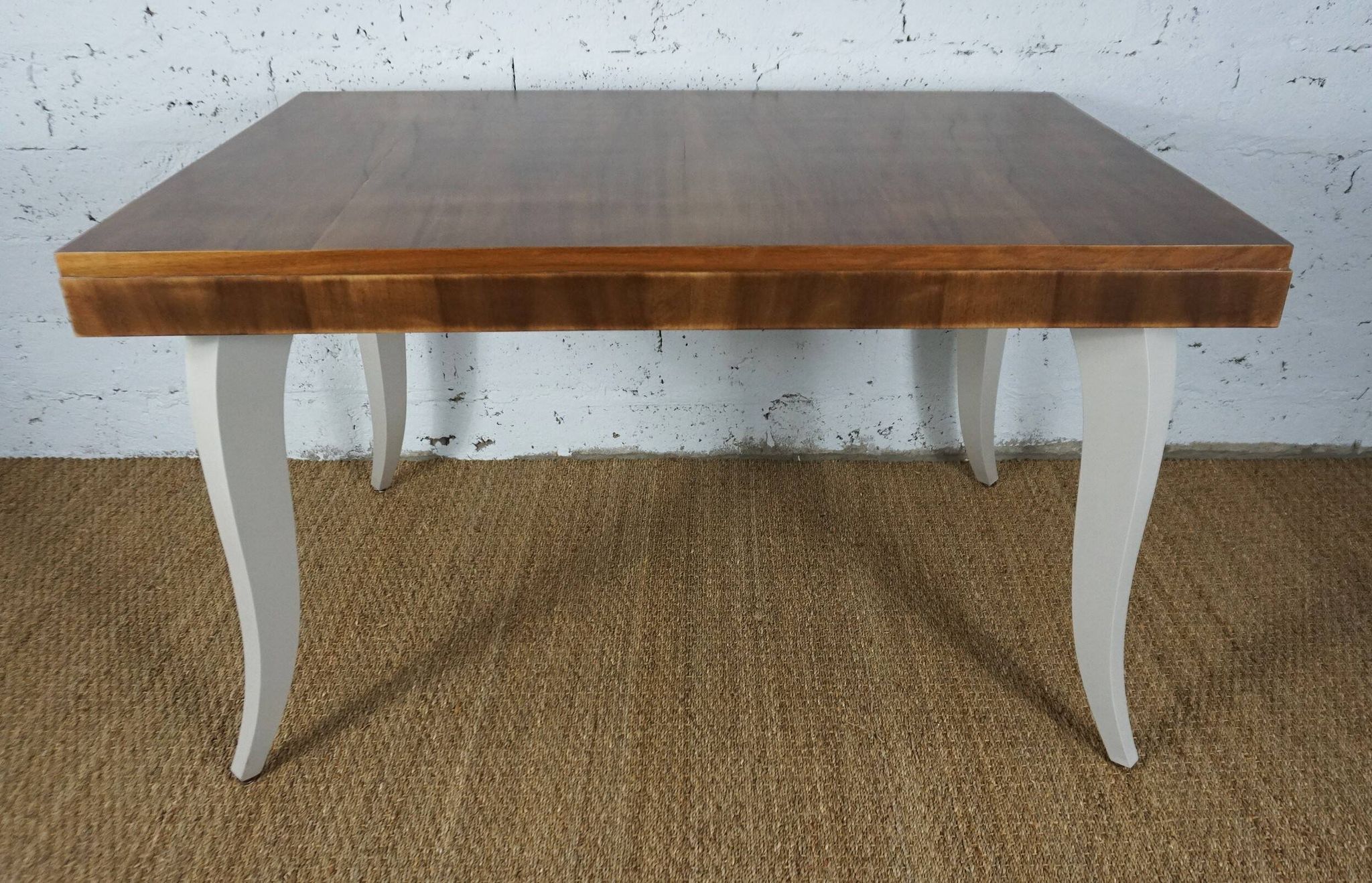 Table à manger avec rallonges art déco relookée pieds galbés