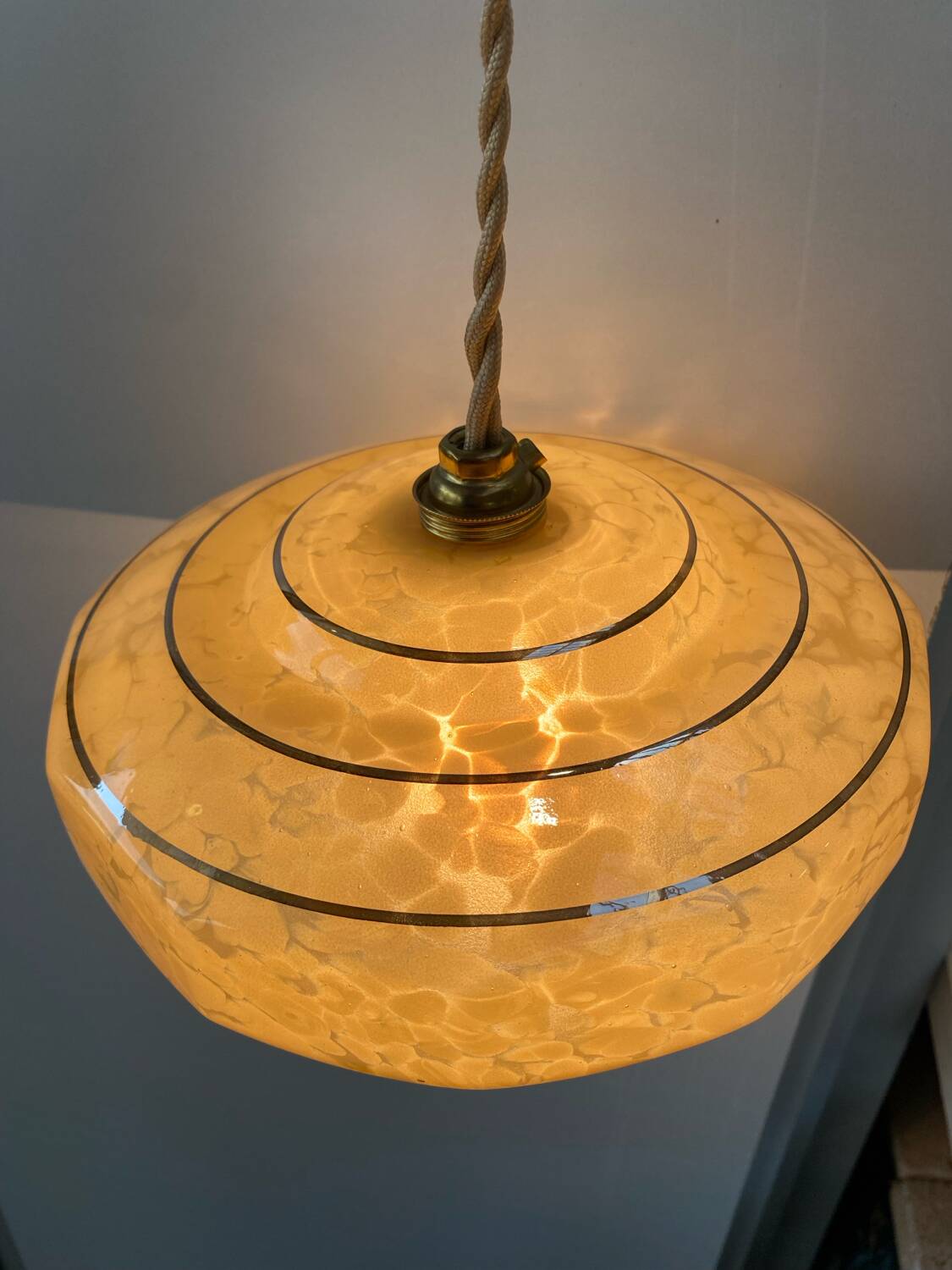 Pair of art deco pendant lights in Clichy glass