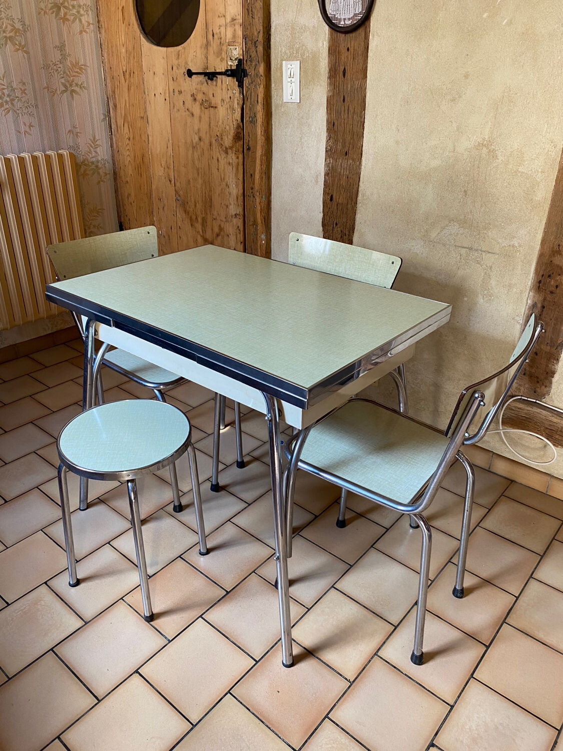 Table and chairs set in formica year 50
