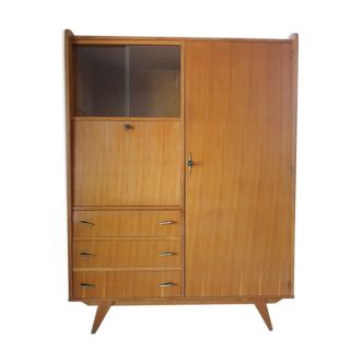 Secretary closet