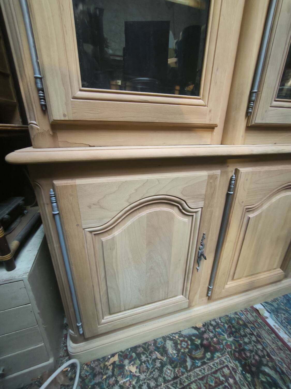 Bookcase in solid cherry and ash wood