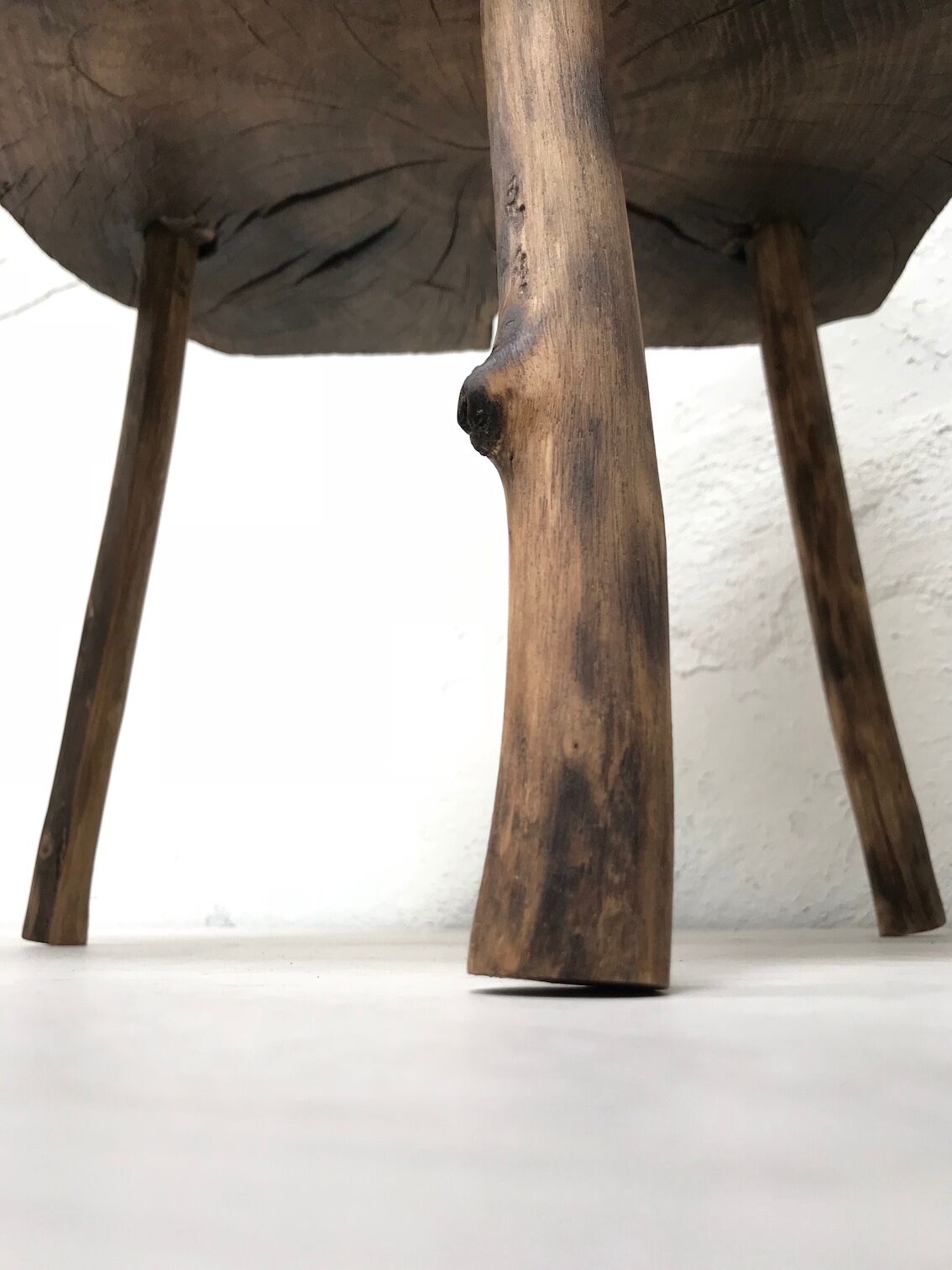 Primitive raw wood bill