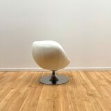 Ball armchair, Via Della Spiga