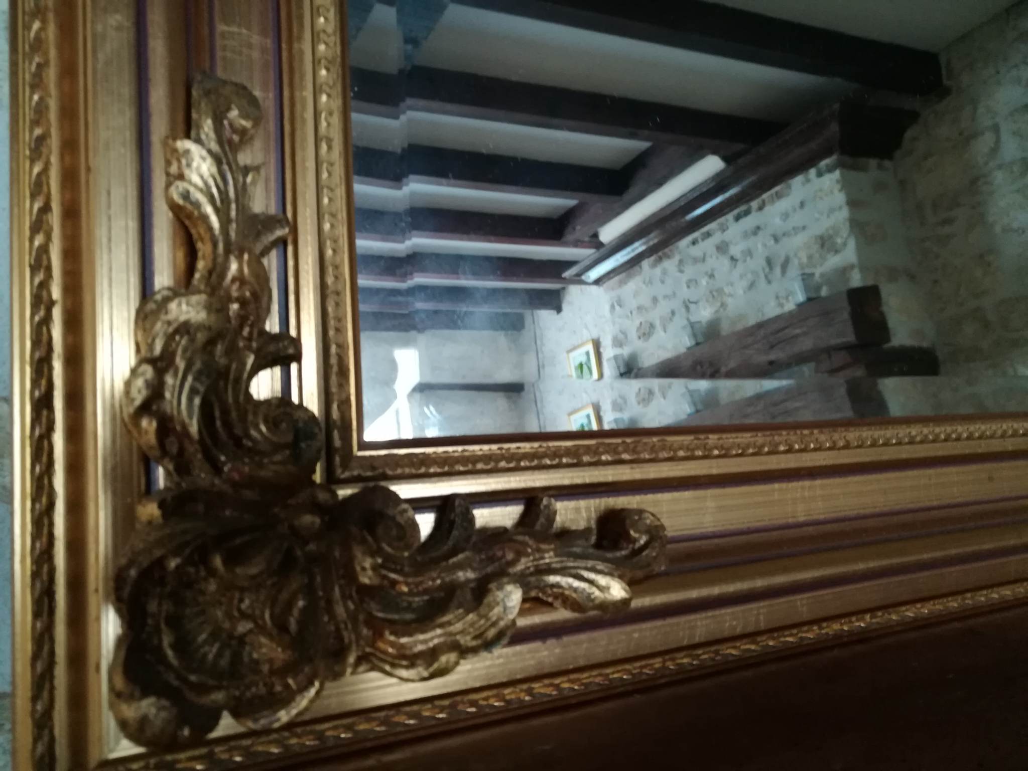 Miroir doré