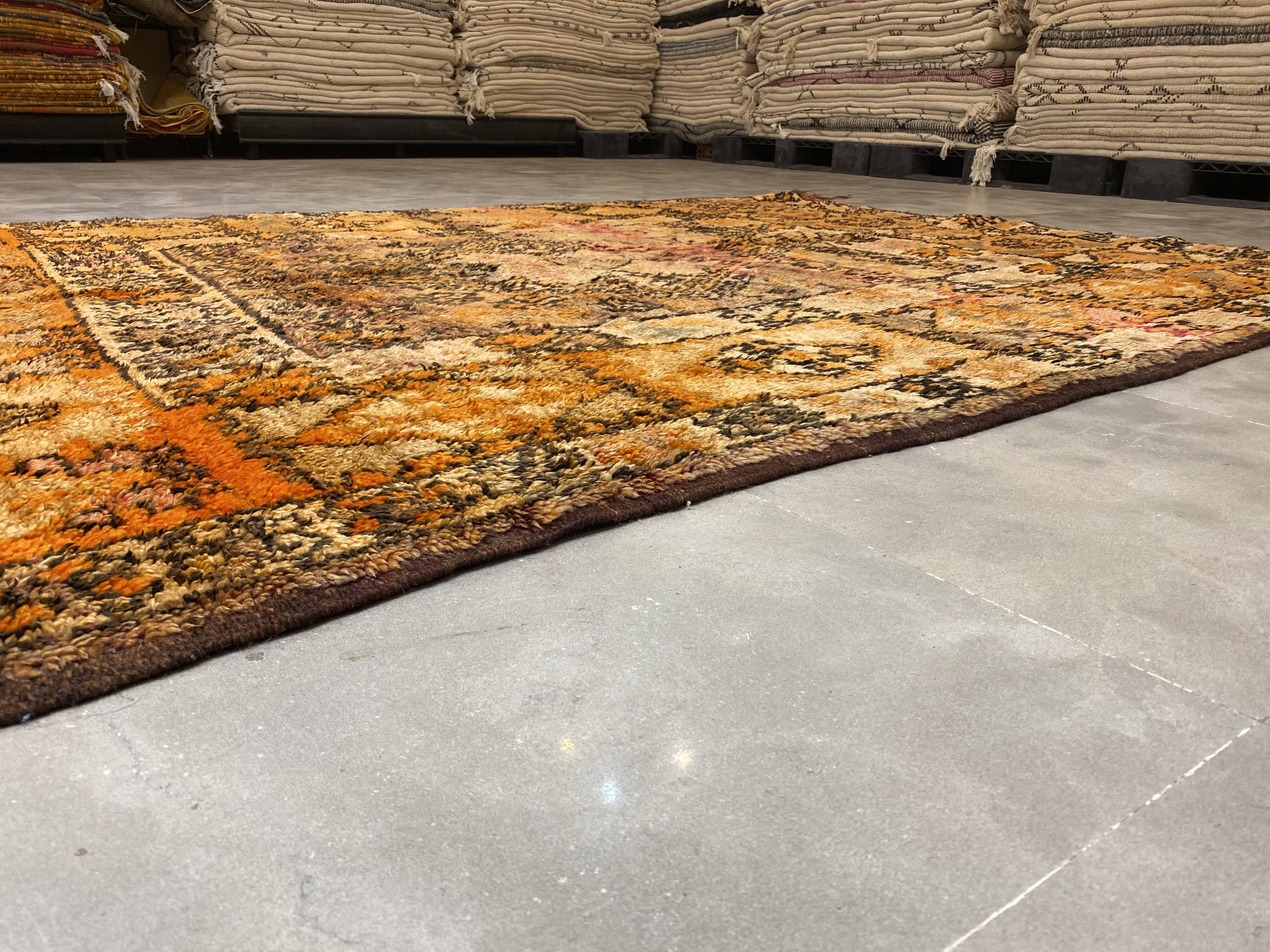 Ancient berbere carpet 200x300cm