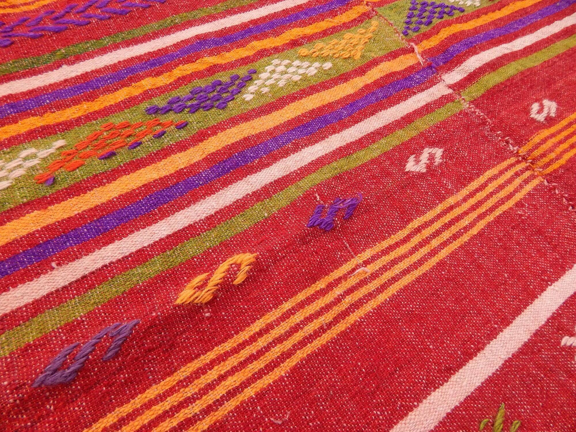 Vintage Turkish kilim, handwoven, 151x246 cm.