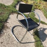 Set of 6 black Bauhaus cantilever chairs in chrome, Italy 1970s.