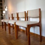 Suite de 4 chaises de style scandinave