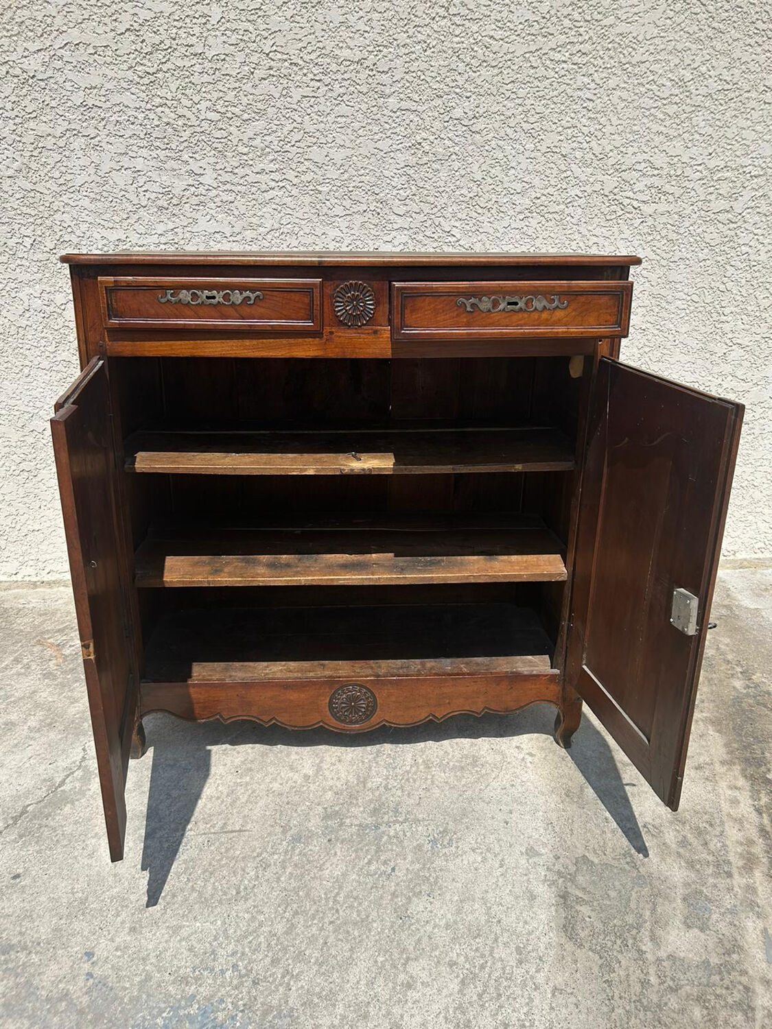 Antique Louis XV sideboard in solid wood