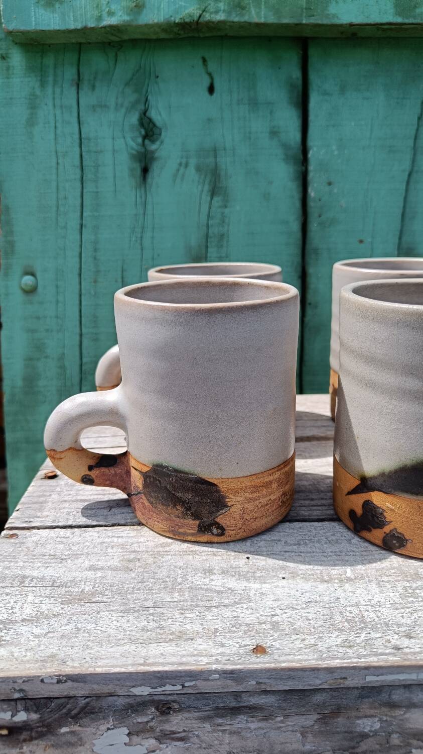 Colombier pottery ceramics