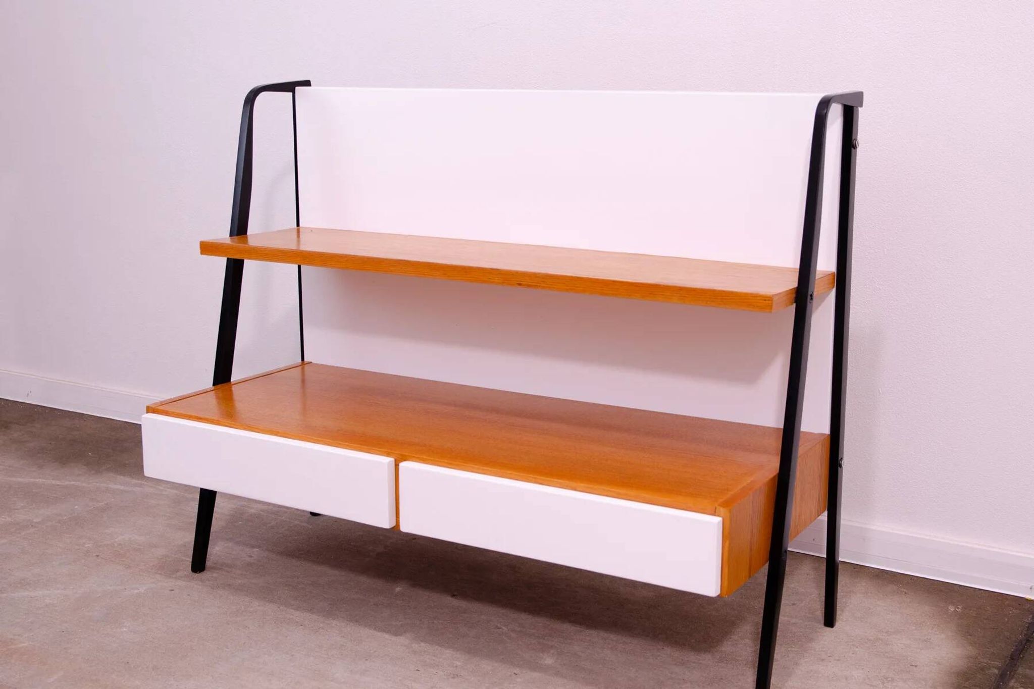 Fully renovated mid century bookshelf by Tatra, 1960s, Czechoslovakia