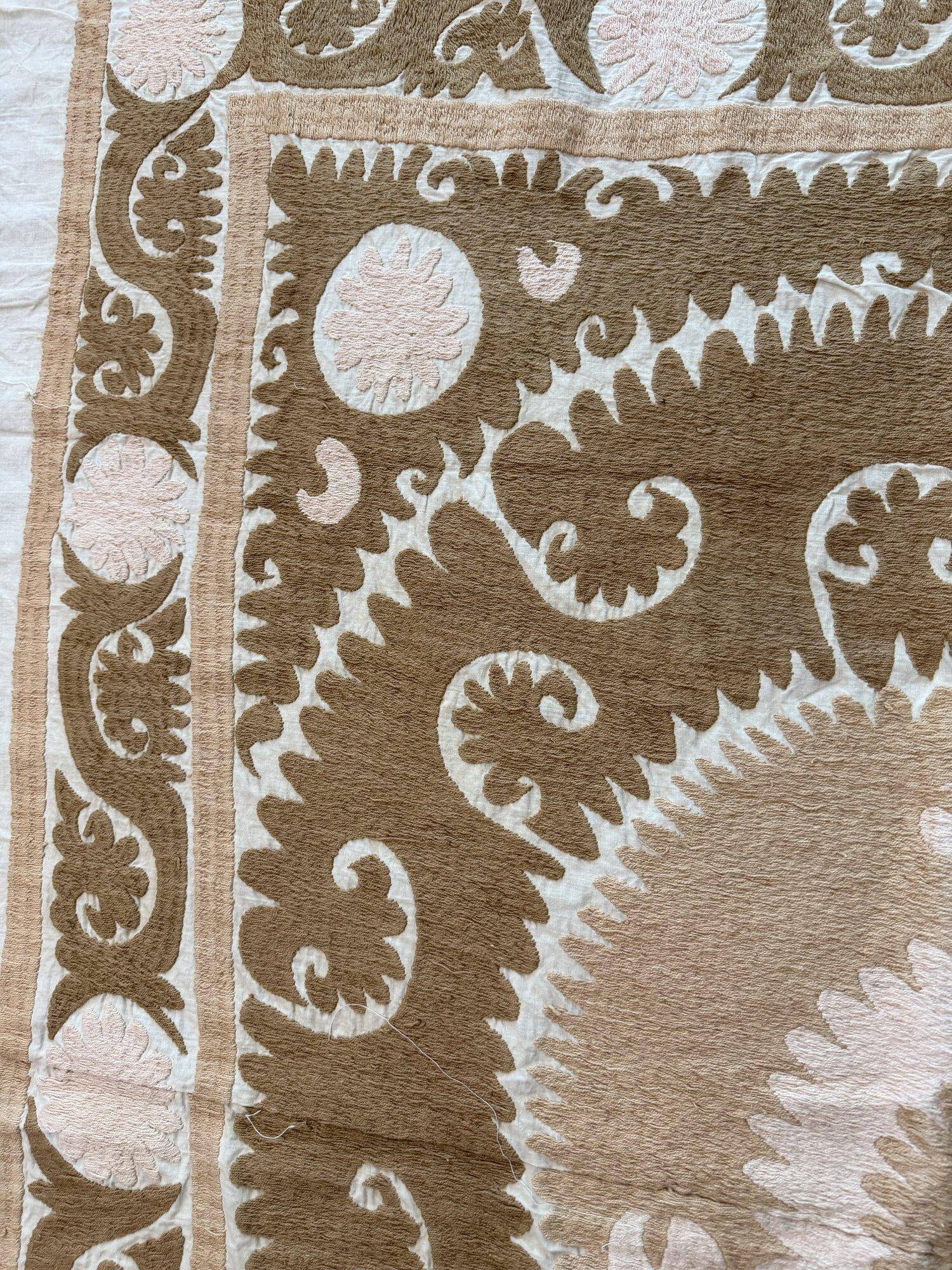 Vintage hand-embroidered tablecloth 144x170 cm