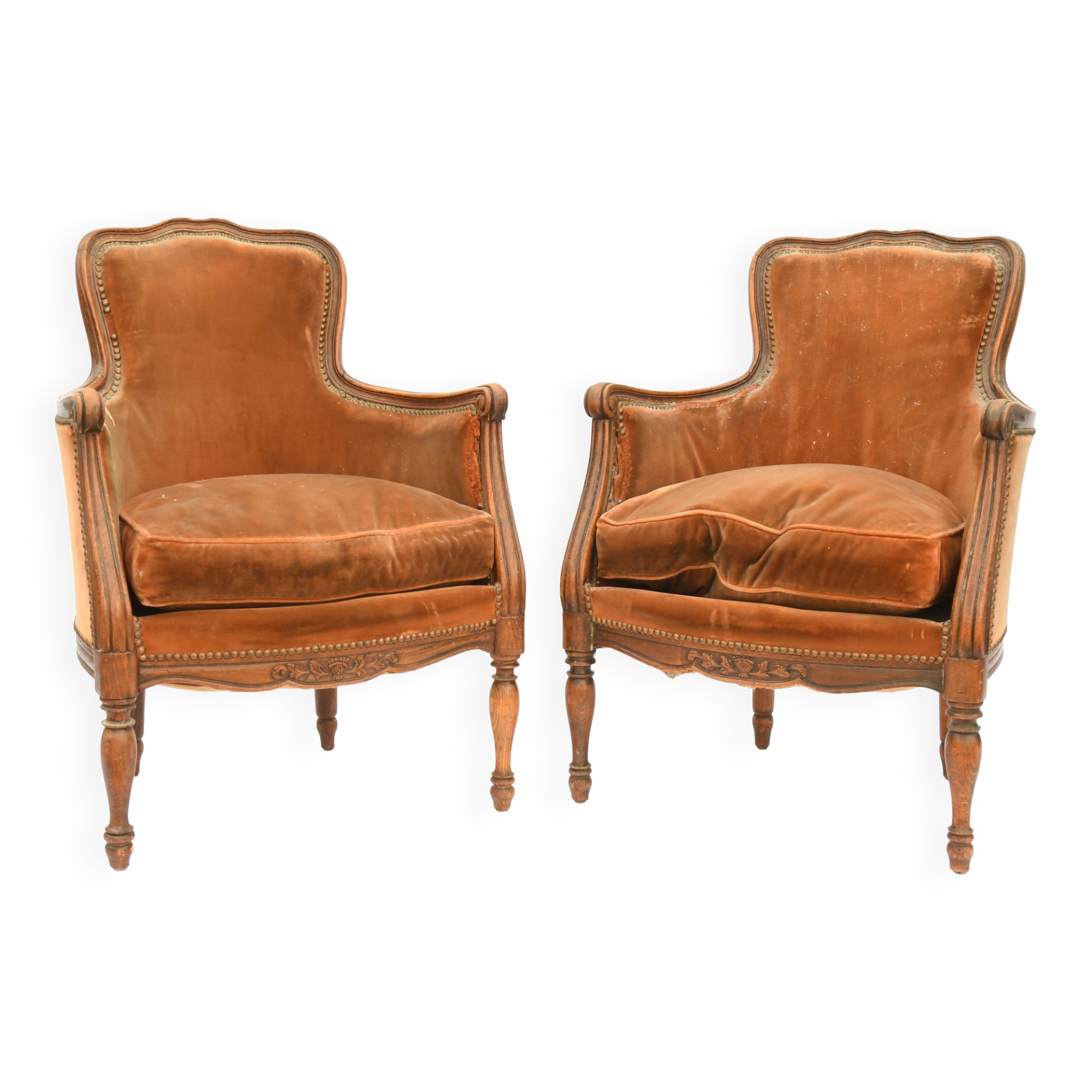 Paire de fauteuils bergère de style Louis XV