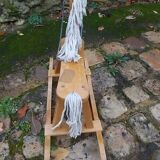 Cheval à bascule en bois