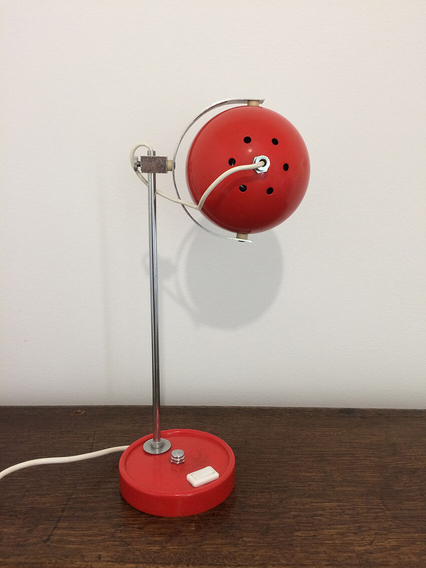 Eyeball red foot lamp years 70