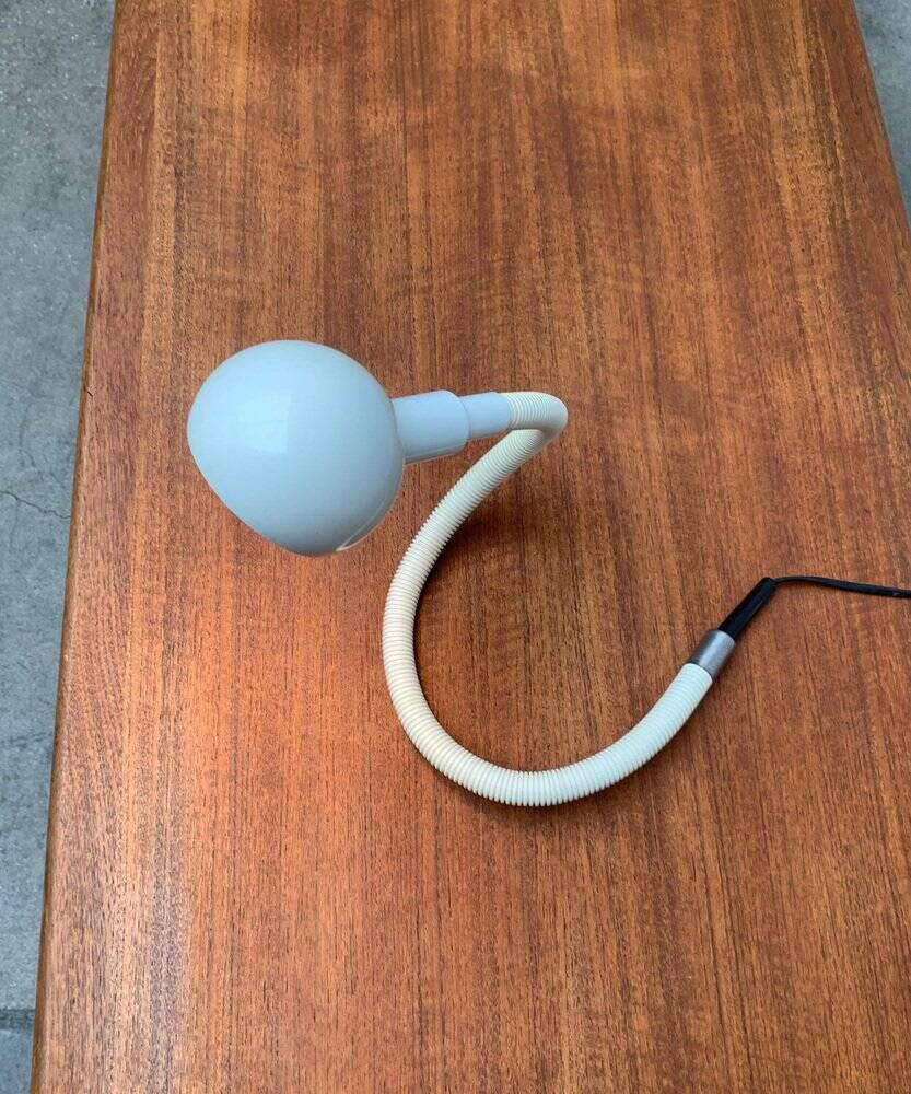 Hebi Vintage Table Lamp from the Italian Space Age by Isao Hosoe for Valenti Luce