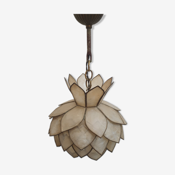 Suspension fleur de lotus en nacre et laiton