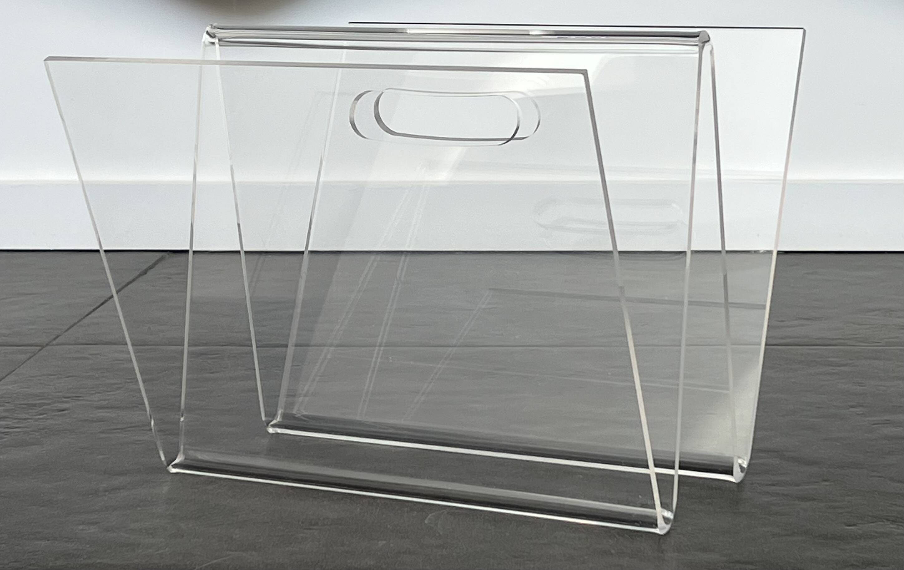 W magazine rack in plexiglass, France 1970s