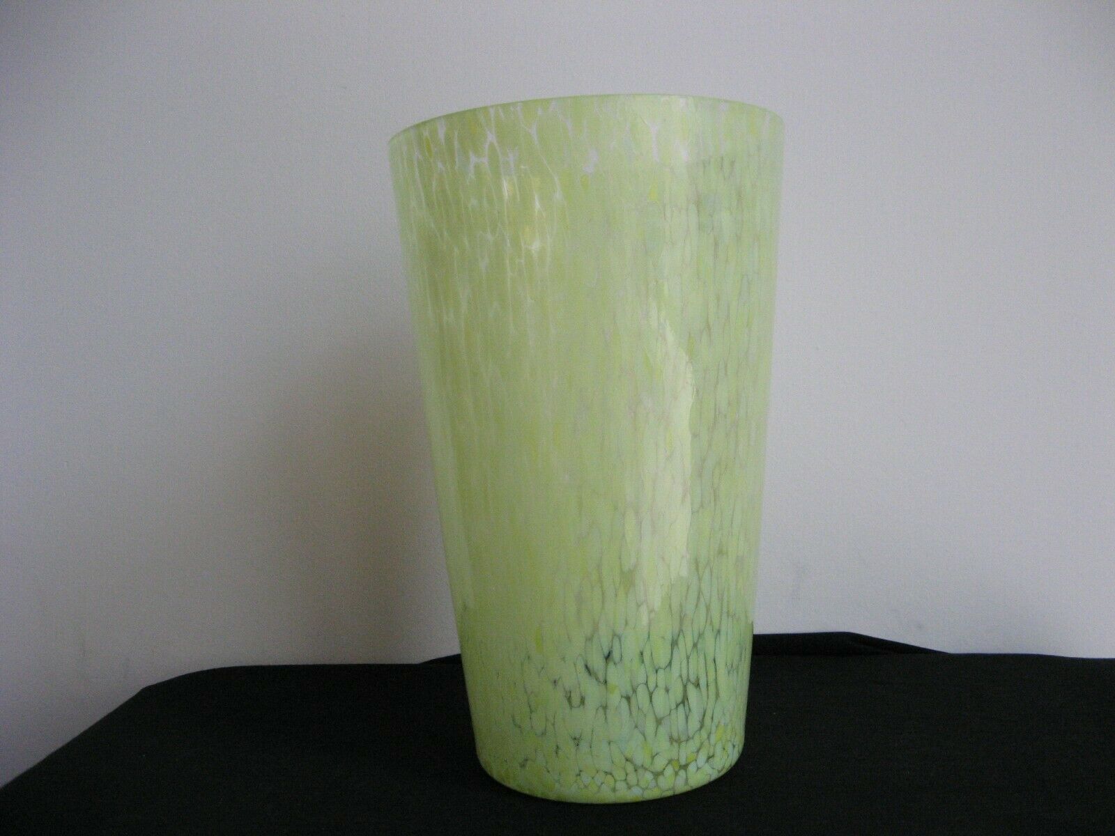 Glass vase or clichy crystal speckled yellow/green