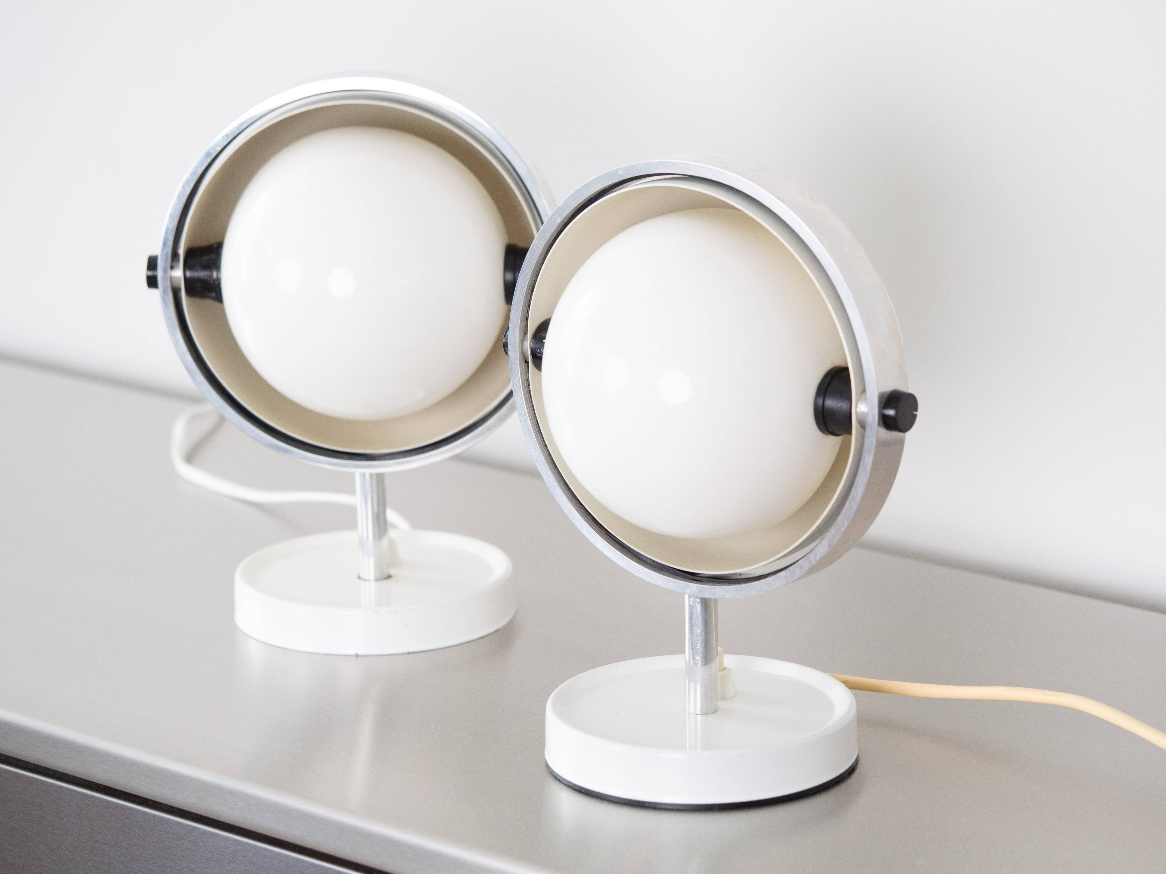 Pair of 2 very rare Moonlight table lamps/duo by Flemming Brylle, 1960s.