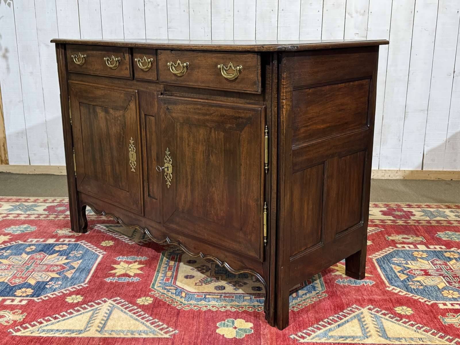 Malouin buffet in mahogany and poplar from the 19th century