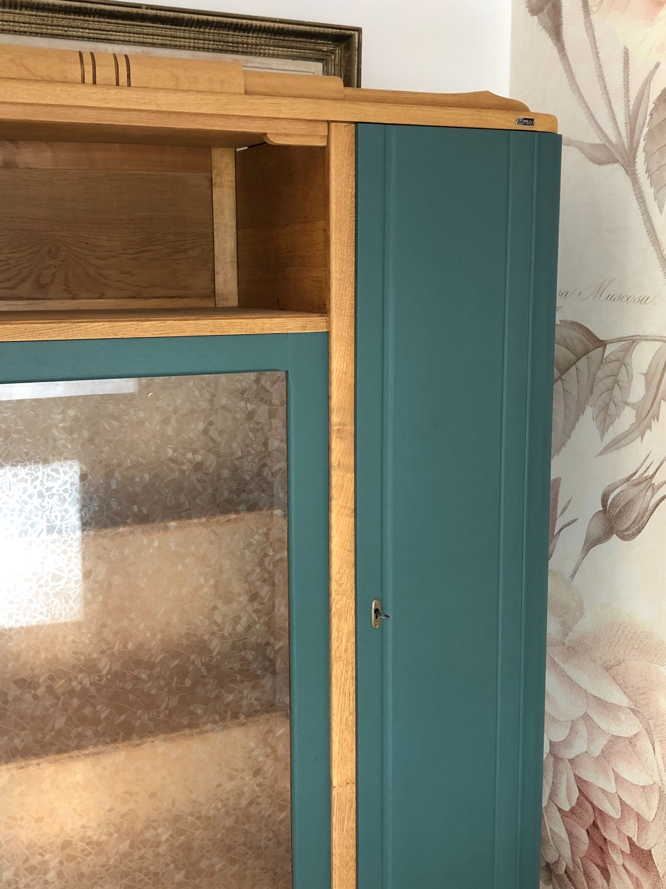 Wardrobe dating from the early 20th century