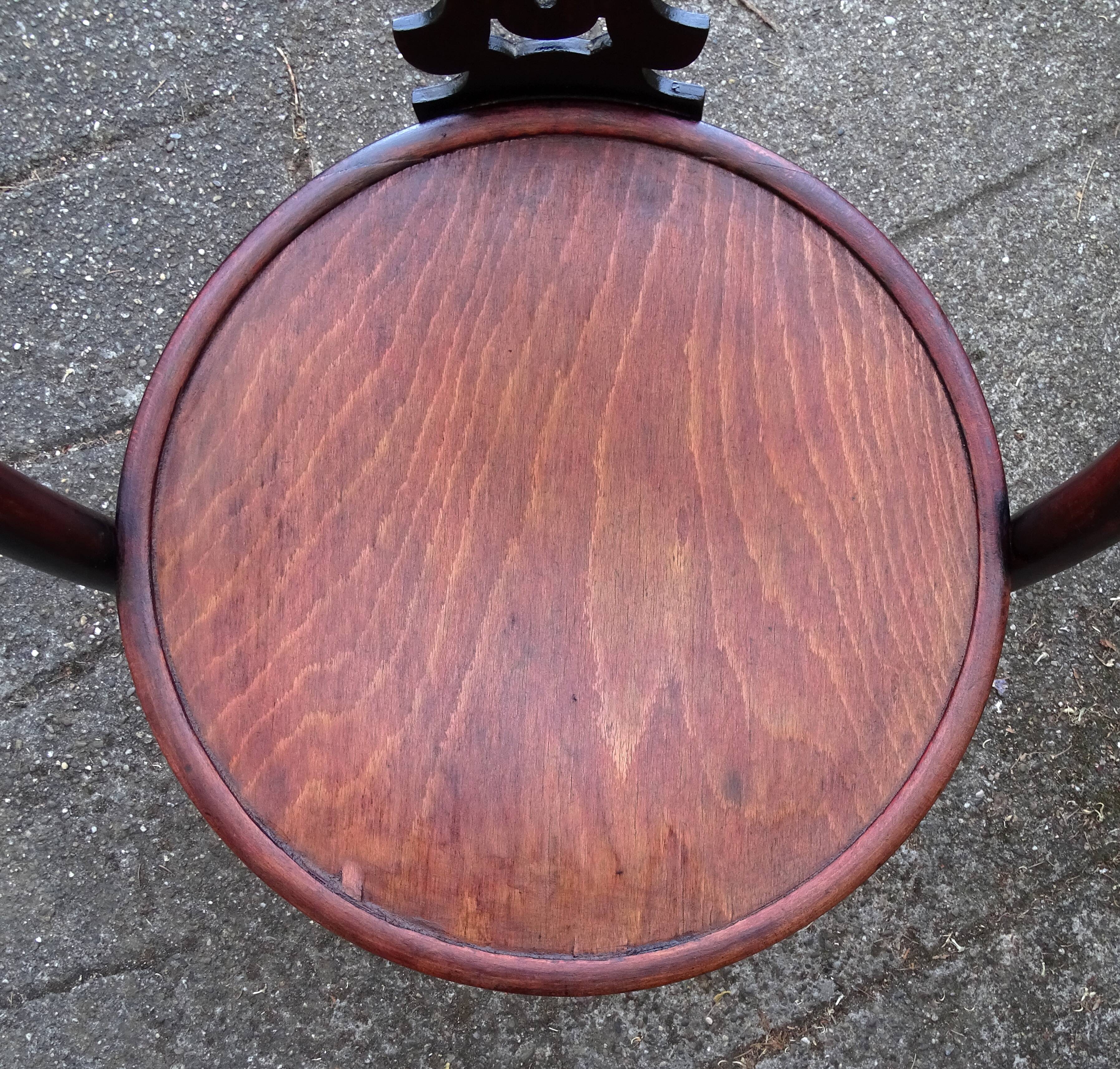 Chaise Thonet N°1029 bistrot à palmette, 1920