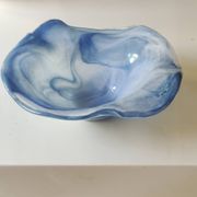 Large organic floral empty pocket. In glass/crystal