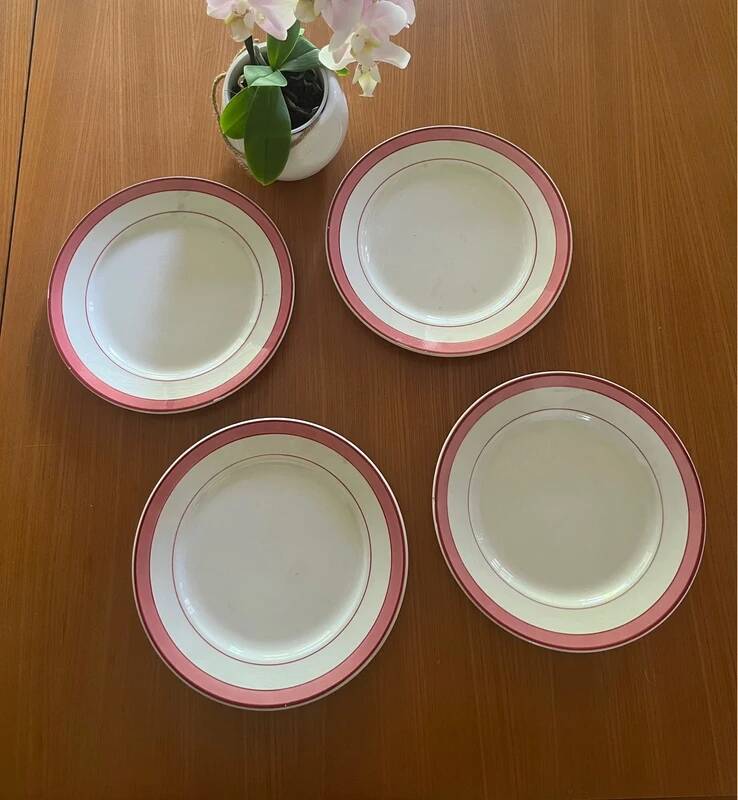 K&G Lunéville plates