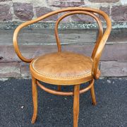 Authentic kohn b9 or le corbusier bentwood armchair