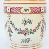 Porcelain pot cover
