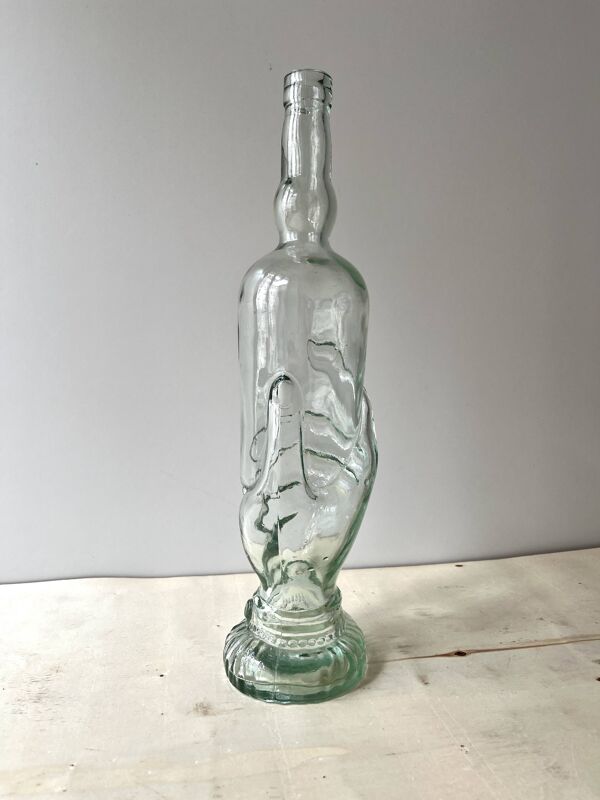 Bouteille en verre Legras ''main transparente'' vers 1920, carafe ancienne