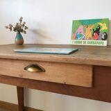 Farmhouse table