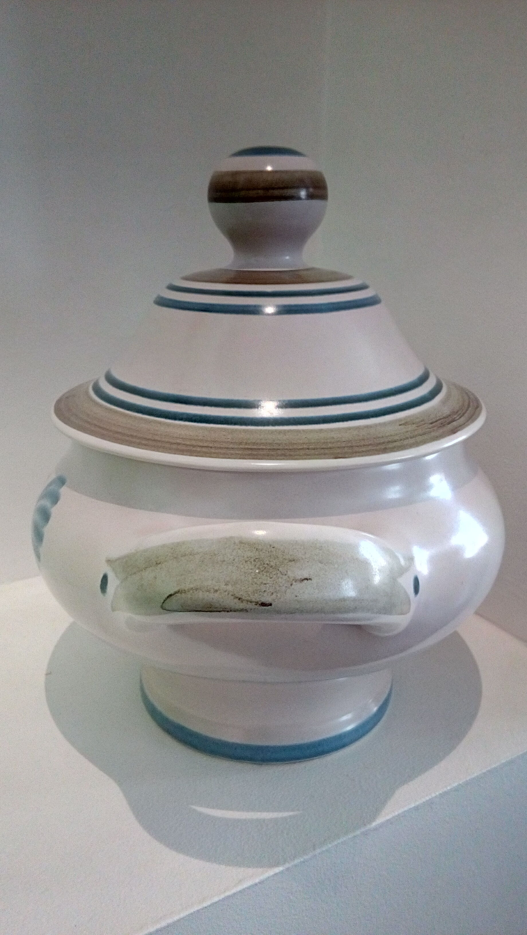 Vintage Longchamps soup tureen