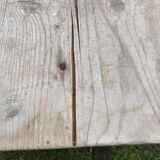 Farm table