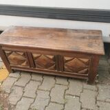 Breton wooden chest diamond