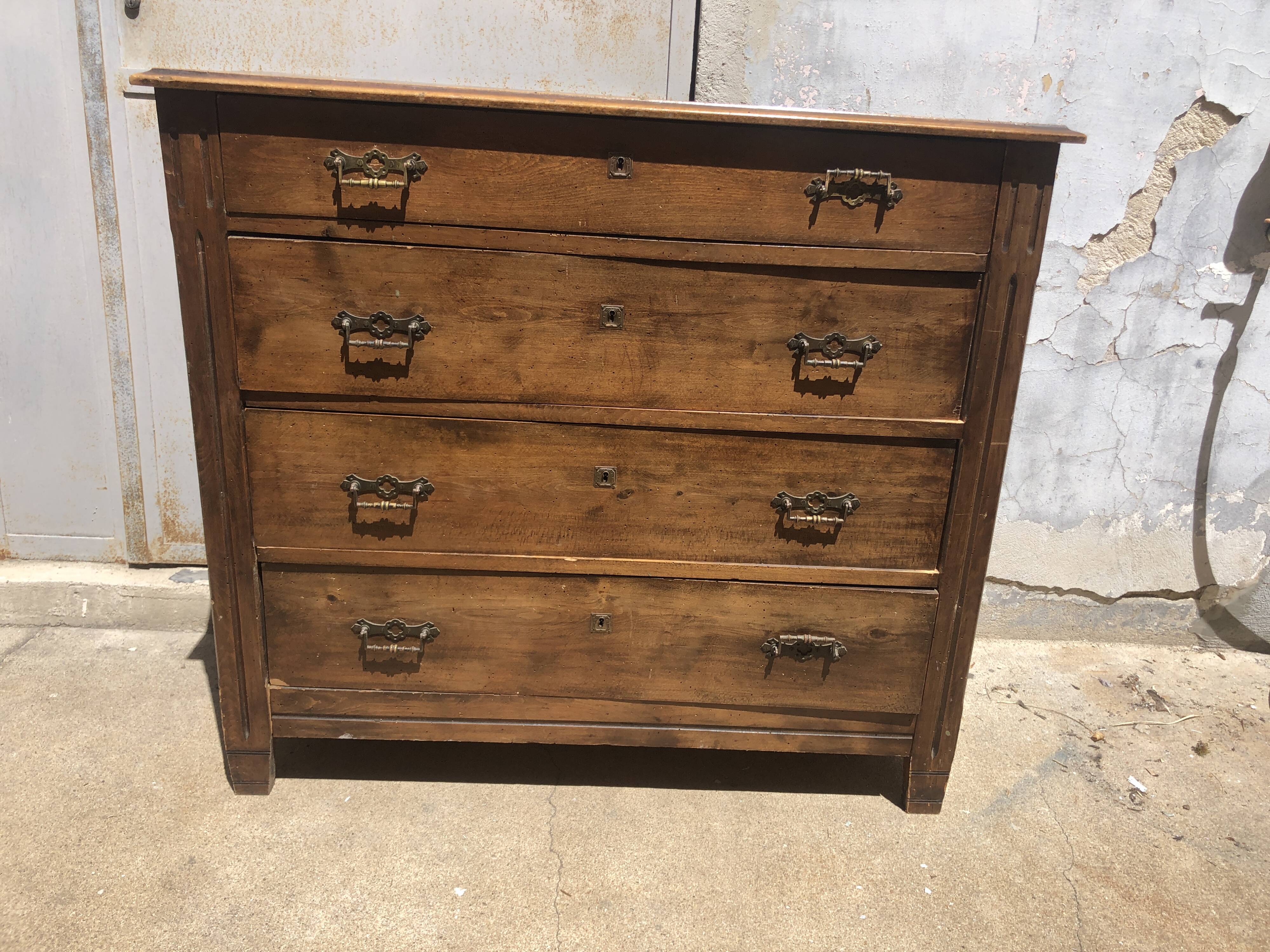 Vintage dresser