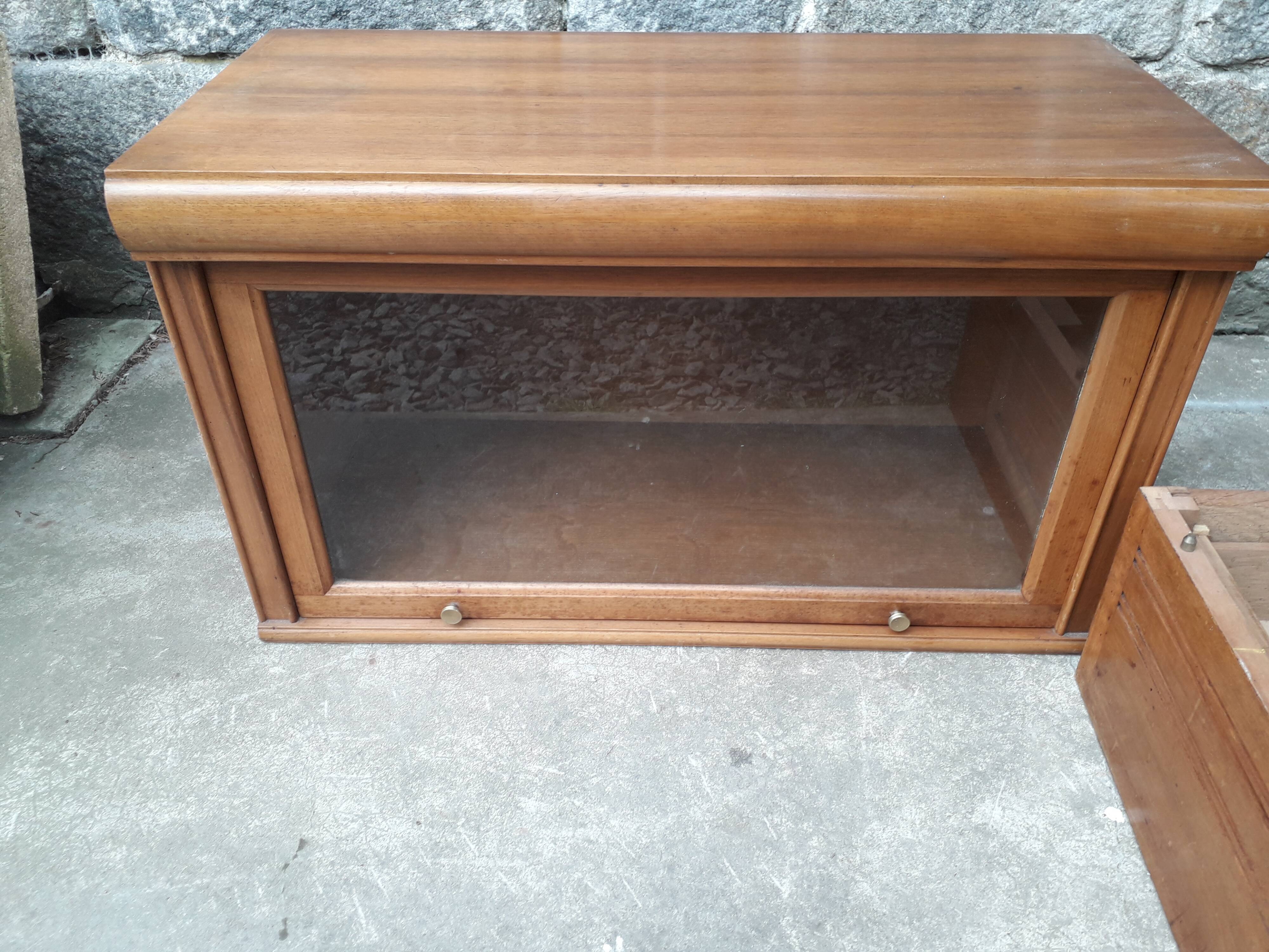 MD storage furniture