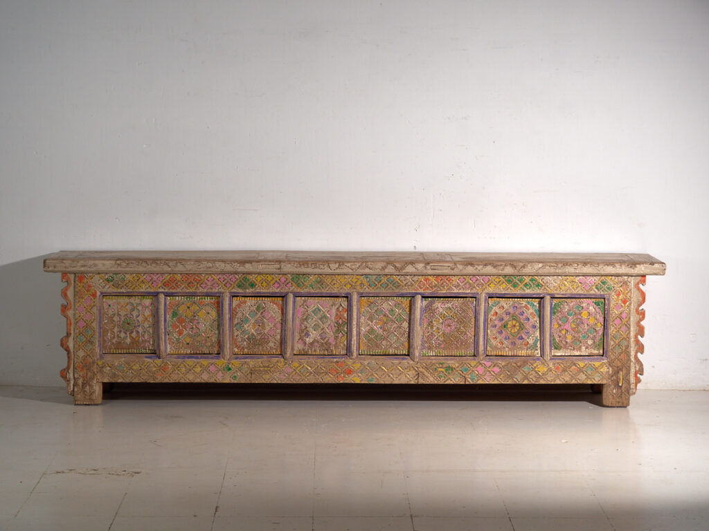 Antique polychrome carved low cabinet in pine – Xinjiang, circa 1900